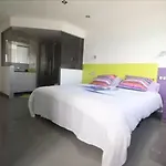 Apartman The Mask Blueline